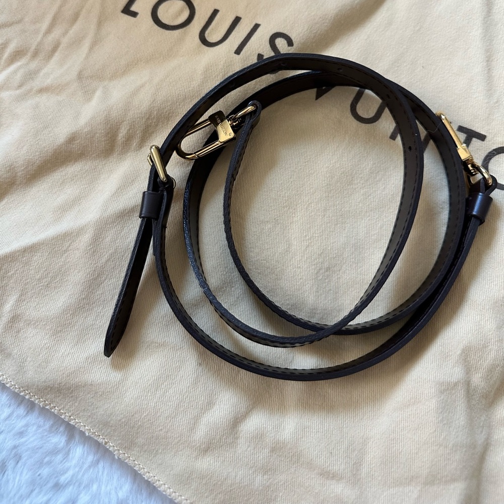 Louis Vuitton brown strap